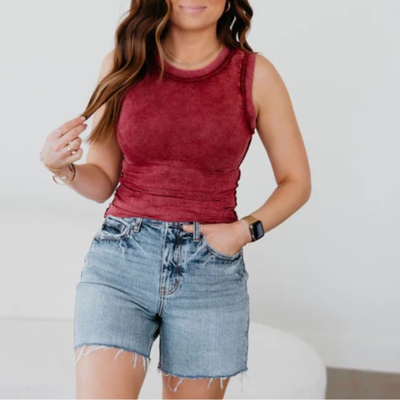 Lauriebelles Sleeveless Ribbed Pink Top - Picture 6 of 6